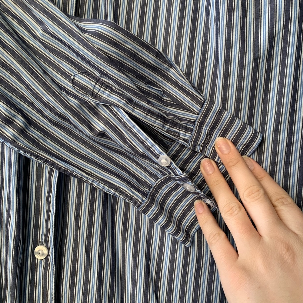 Blue IZOD Button down - Picture 3 of 4